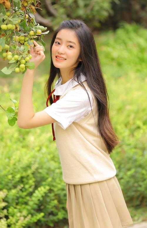 前往军区离婚，被禁欲军官亲哭了无删版