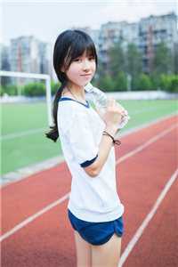 男友借我的年终奖给他妈买金镯子无广告