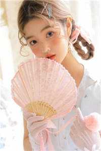 贵妃当众将我虐待流产后，皇帝杀疯了好看的小说推荐完结