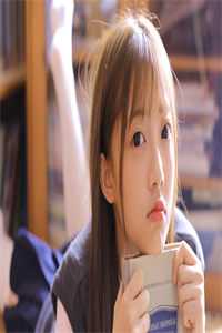 梨花落尽，云散夜未明异常火爆