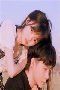 穿书成大妈，女主正想抢夺金手指篇章