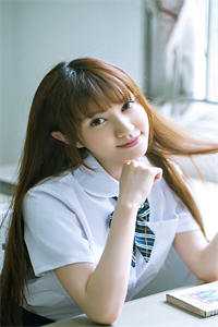 穿书成大妈，女主正想抢夺金手指爆款热文