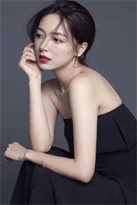 前往军区离婚，被禁欲军官亲哭了结局+番外