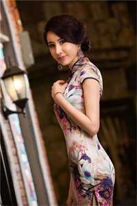 天降团宠：太子又提剑砍我桃花了爽文