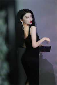 爱瞬息万变，恨刻骨长存的小说