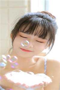 梨花依旧笑旧年许栀梨傅宴迟无删减全文