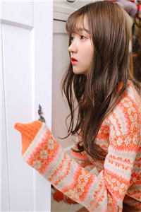 逃出囚笼归来，她将世子踢下神坛无广告