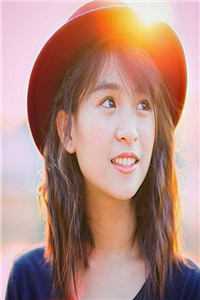 社恐绑定了亲密系统，他主动贴上来短篇小说阅读