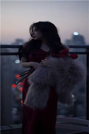 当观水月，莫怨松风在线