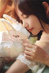 佛烬冉新生的小说