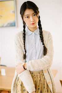 她把爱情困成牢结局