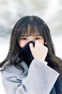 漂亮白月光觉醒随军，首长争又抢已完结