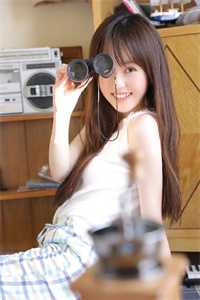 她踏碎星河寻觅光无删减版