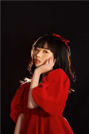 漂亮白月光觉醒随军，首长争又抢推荐