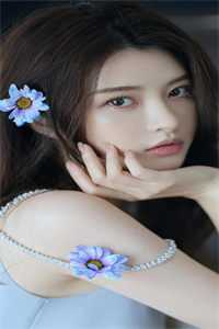 观月从不怨松风热门