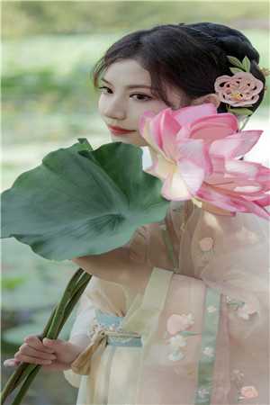 贵族学院：心机小白花抢走了F4试读