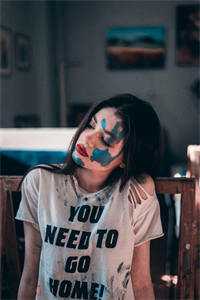 回到妻子自杀前章节