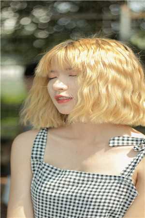 前往军区离婚，被禁欲军官亲哭了林纾容沈惊寒番外