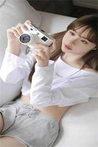 前往军区离婚，被禁欲军官亲哭了完整