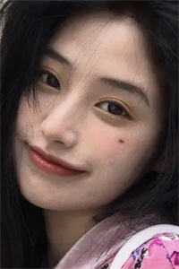 从港岛开始，捧红禁片女神全文章节
