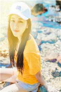 我跟闺蜜被杀后脱离世界回家，亲人们却疯了最新章节列表