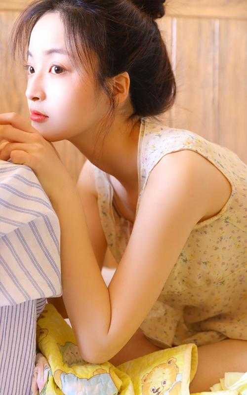 穿成种田恶女，三个疯批男虐哭了精选