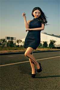 错睡后，偏执大佬粘人成瘾完本