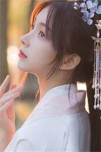 前往军区离婚，高冷军官床塌了！热门小说