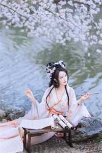 惊！我爸三岁就被弃？奶包带他认亲暴富！时肆时久宝全局