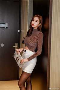 逃出囚笼归来，她将世子踢下神坛后续+结局