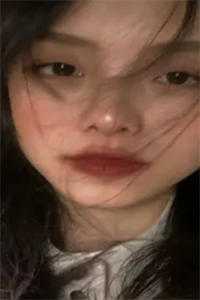 入赘老公不肯改姓，反手将我送进精神病院章节