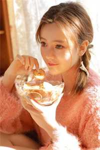 此恨年年，别散匆匆最新热门小说