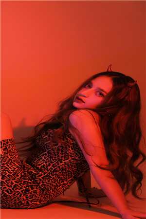 渣男婚礼当天我也结婚，他傻了的小说